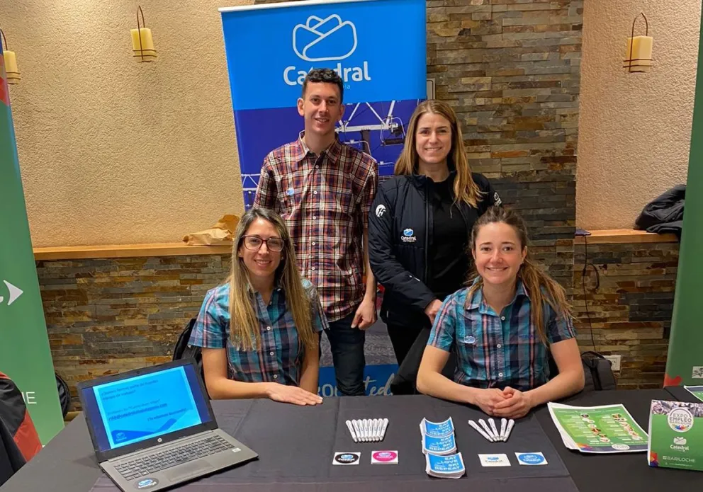 Catedral Alta Patagonia participa de la Expo Empleo Bariloche 2022