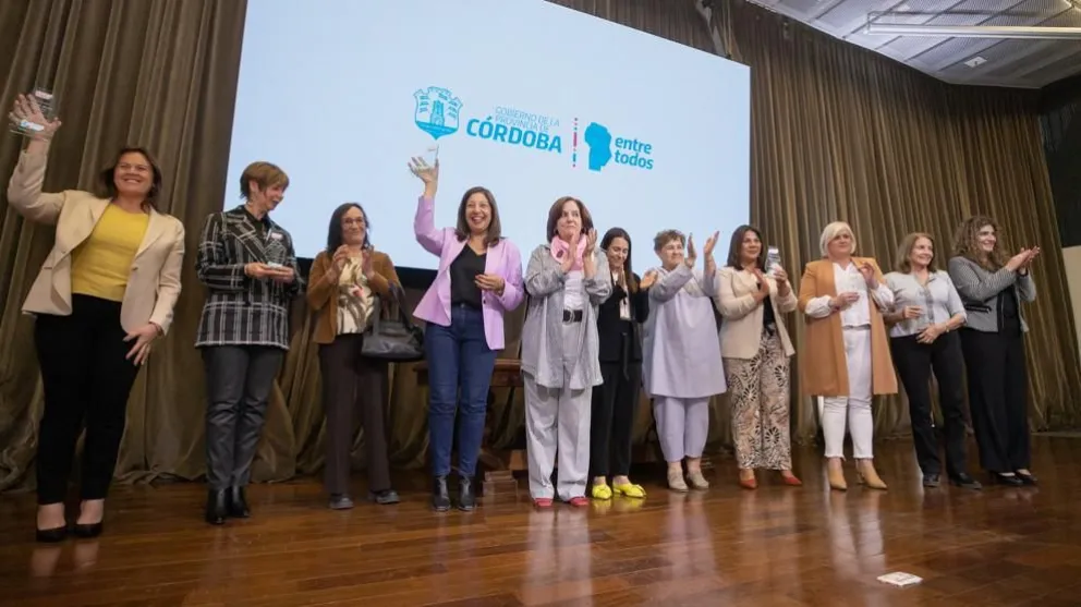 Carreras: “Solo podemos transformar la realidad si lo hacemos juntas”