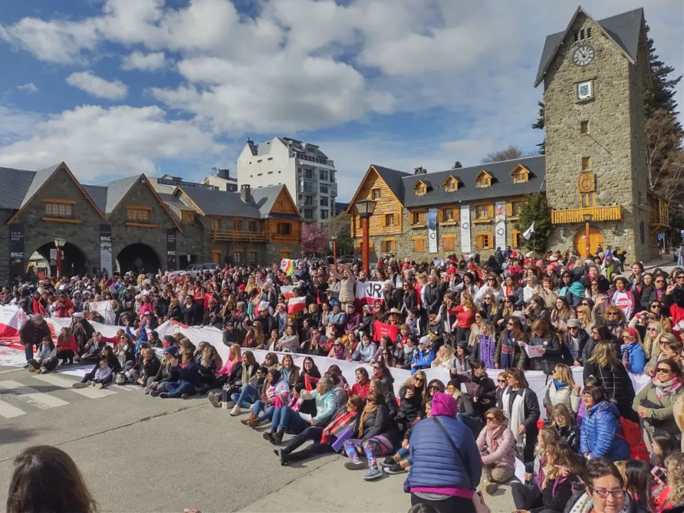 Mujeres radicales de todo el país se concentraron en Bariloche este fin de semana