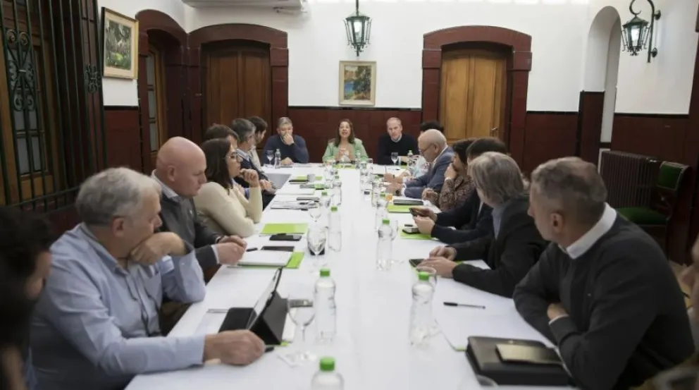 El Gabinete repasó la situación actual y proyectó el presupuesto 2023