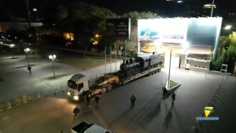 "Llegamos muy bien y felices": La Trochita ya está en Buenos Aires