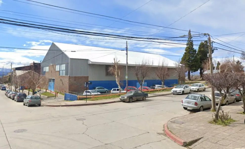 Presión preventiva para un hombre que amenazó y robó con un cuchillo a una menor