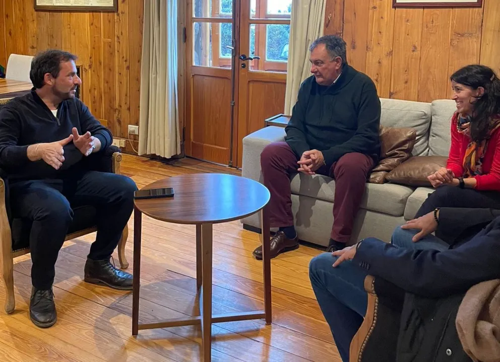 El secretario de Economía del Conocimiento visitó INVAP y el Fab Lab