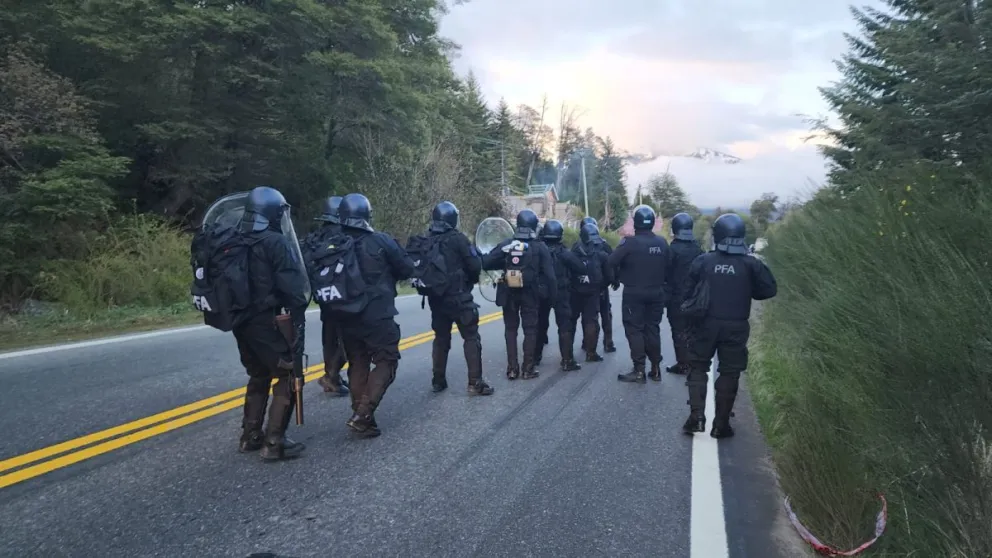 Se lleva a cabo el operativo de desalojo del "Comando Unificado" en Villa Mascardi