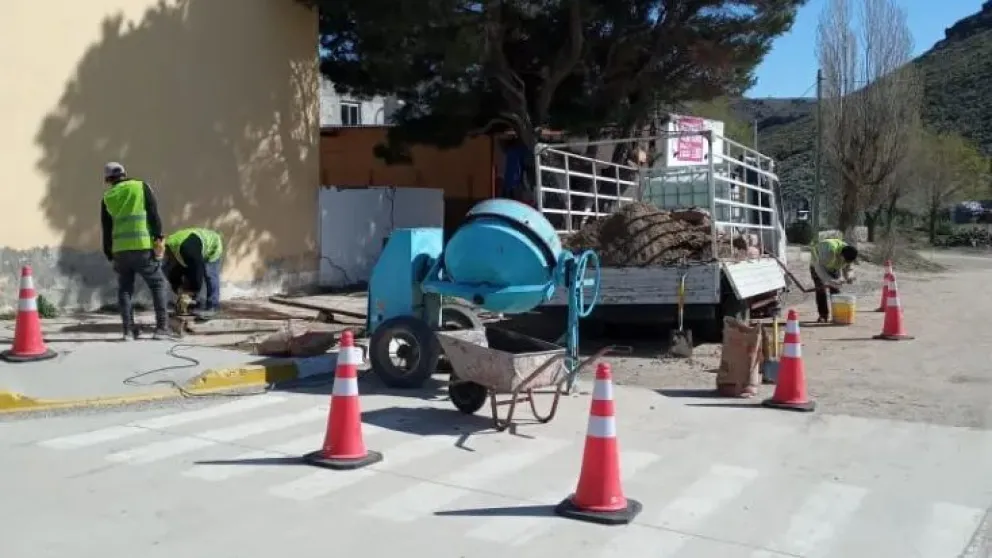 Comallo: infraestructura de servicios y el Paleoparque en marcha