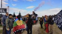 Se llevan a cabo manifestaciones en distintas ciudades patagónicas en repudio al operativo en Mascardi