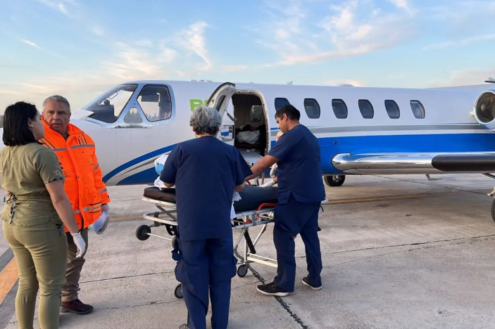 El nuevo avión sanitario unió Viedma, Bariloche y Neuquén con un traslado