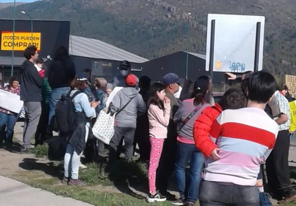 Vecinos afectados por los incendios en el vertedero exigieron su cierre inmediato