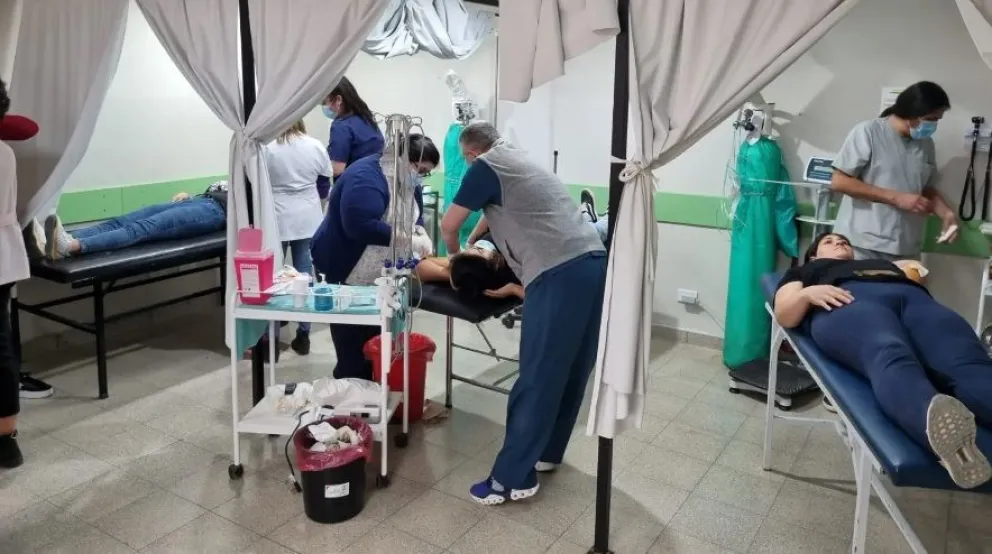 Salud capacita en colocación de anticonceptivos de implante subdérmico