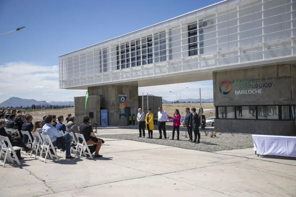 Inauguraron el portal de acceso al Parque Tecnológico Industrial de Bariloche
