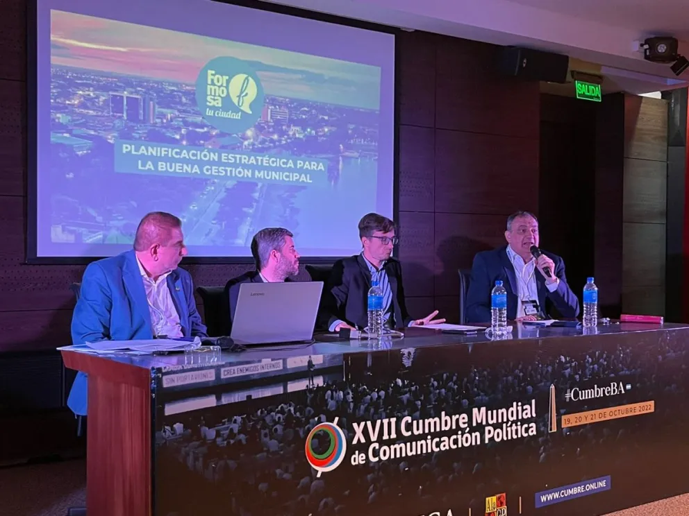 Gennuso habló de la Ecotasa en la Cumbre Mundial de Comunicación Política