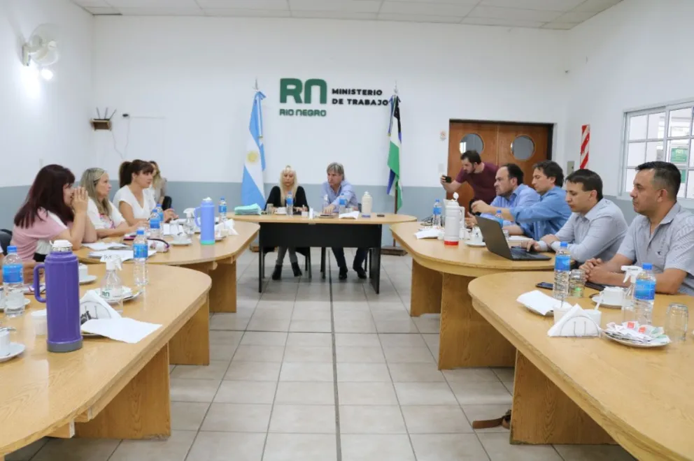 Las negociaciones paritarias pasaron a cuarto intermedio hasta este miércoles