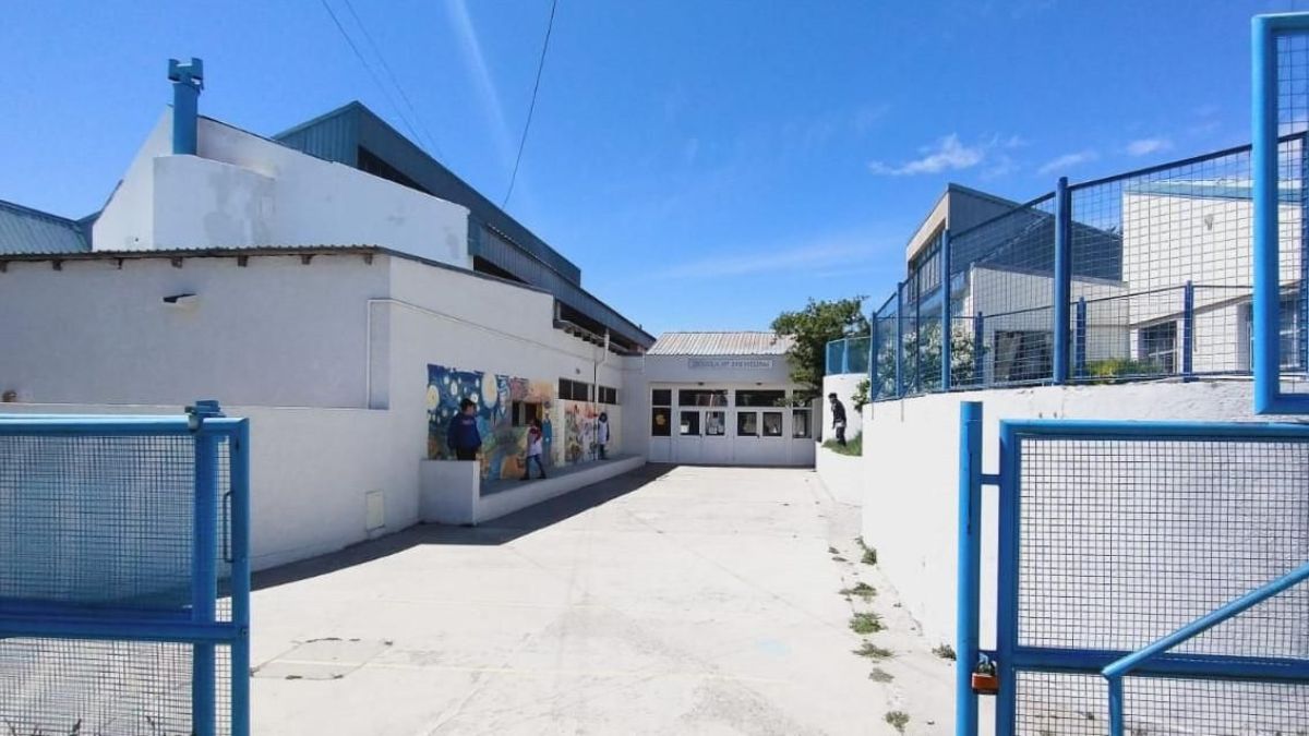 Avanzan las mejoras edilicias para la Primaria 298 de Bariloche