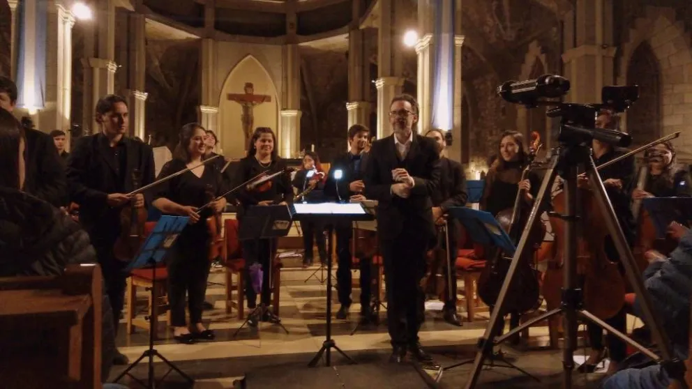 La Camerata Juvenil Municipal brilló junto a los ensambles de la Filarmónica de Río Negro  en la Catedral