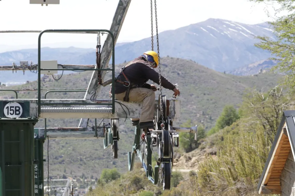 Catedral Alta Patagonia avanza con los trabajos del MasterPlan