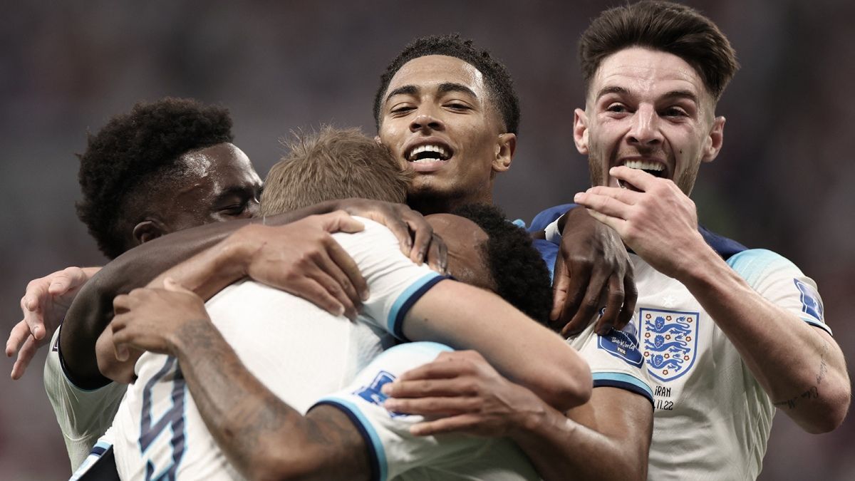 Inglaterra le metió media docena de goles a Irán en la apertura del grupo B