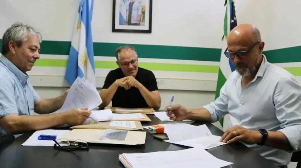 Están las ofertas para refaccionar edificios escolares de Roca y Bariloche