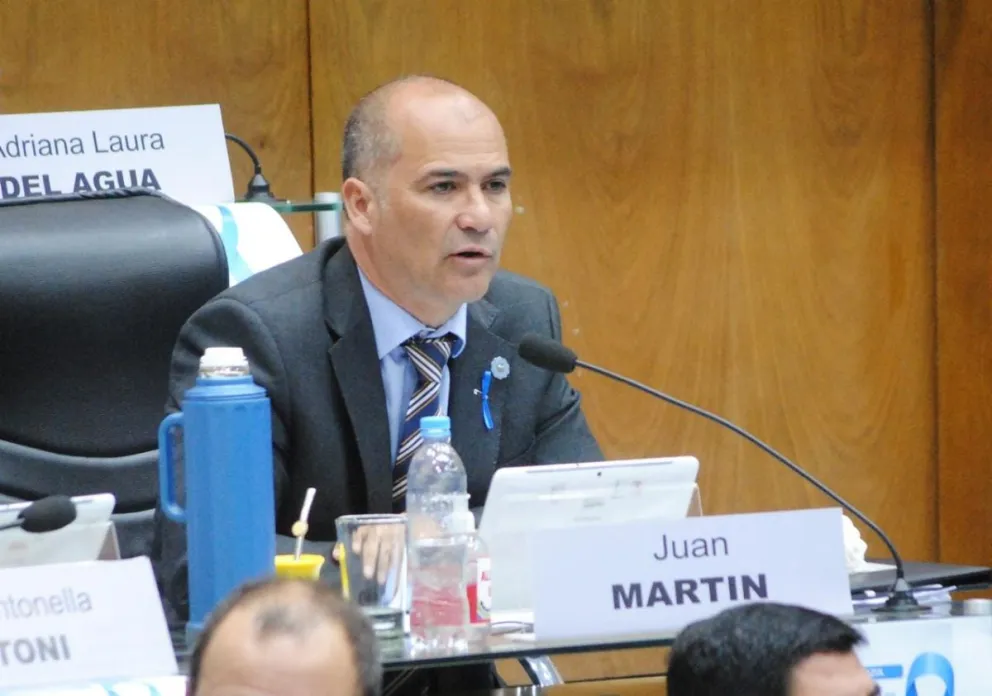 Juan Martin calificó la reforma electoral como “vergonzosa”