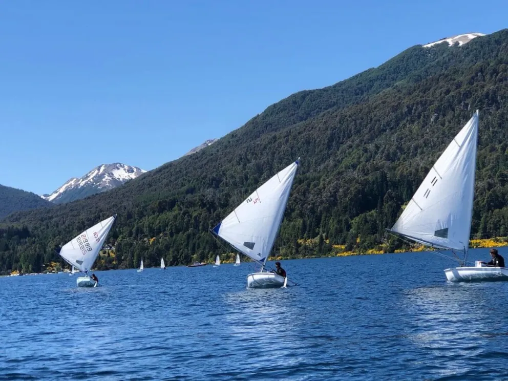 Clubes de Bariloche y Villa la Angostura realizaron el “Campeonato Primavera 2022” de Vela 