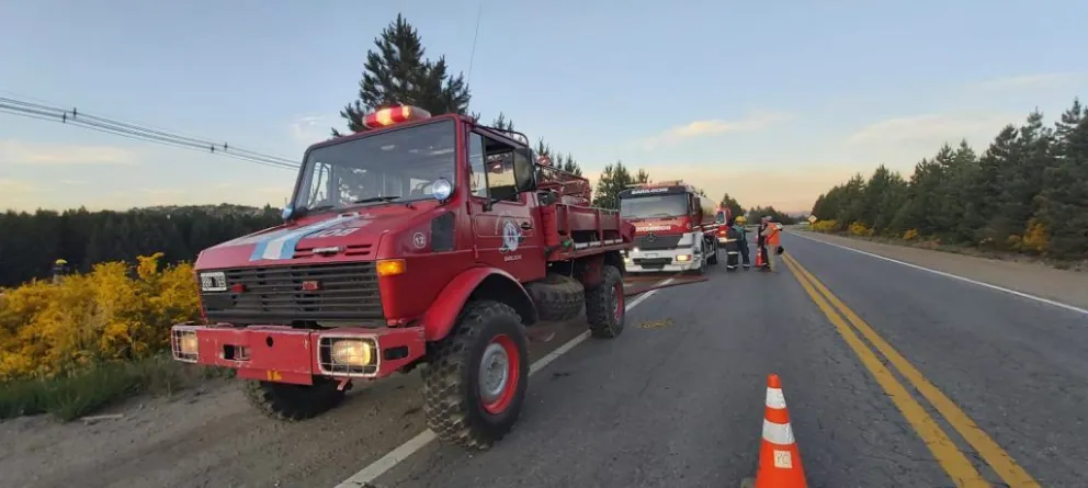 Protección Civil coordinó trabajos para sofocar dos incendios en Circunvalación