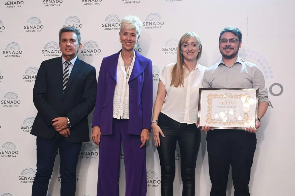 El Senado entregó la Mención de Honor al Valor Científico