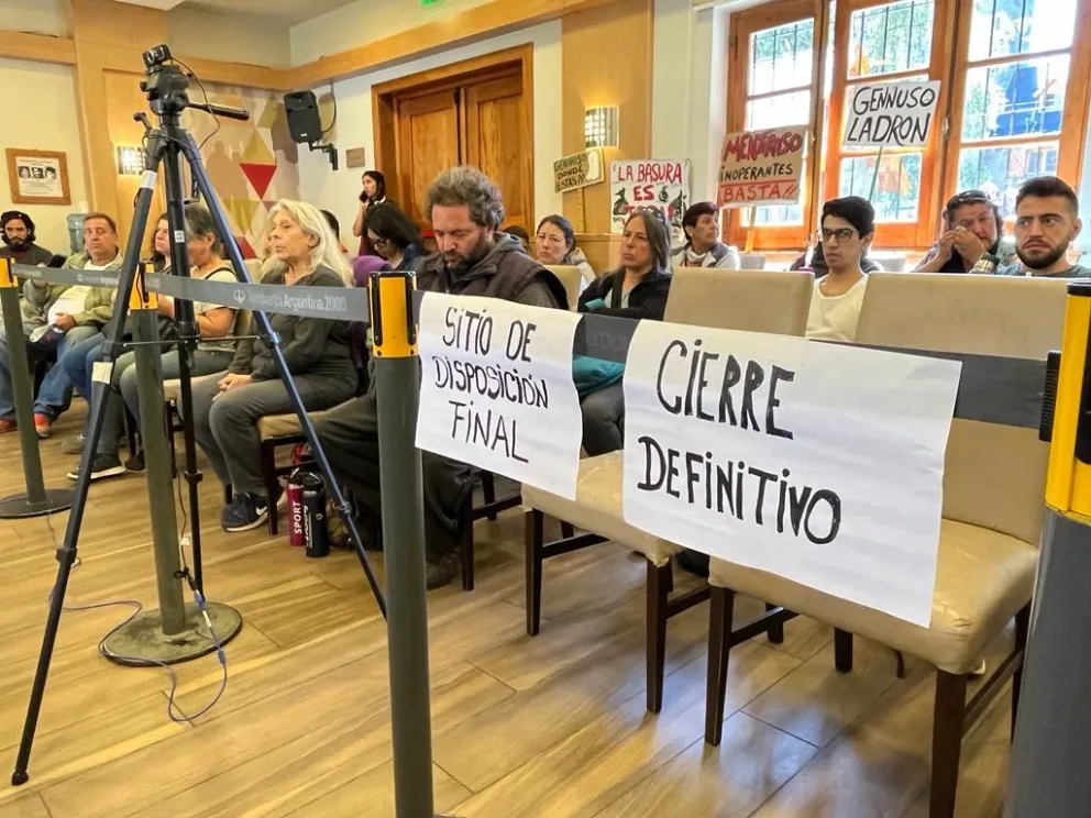 El Concejo sesiona para aprobar la licitación de las obras de remediación del vertedero