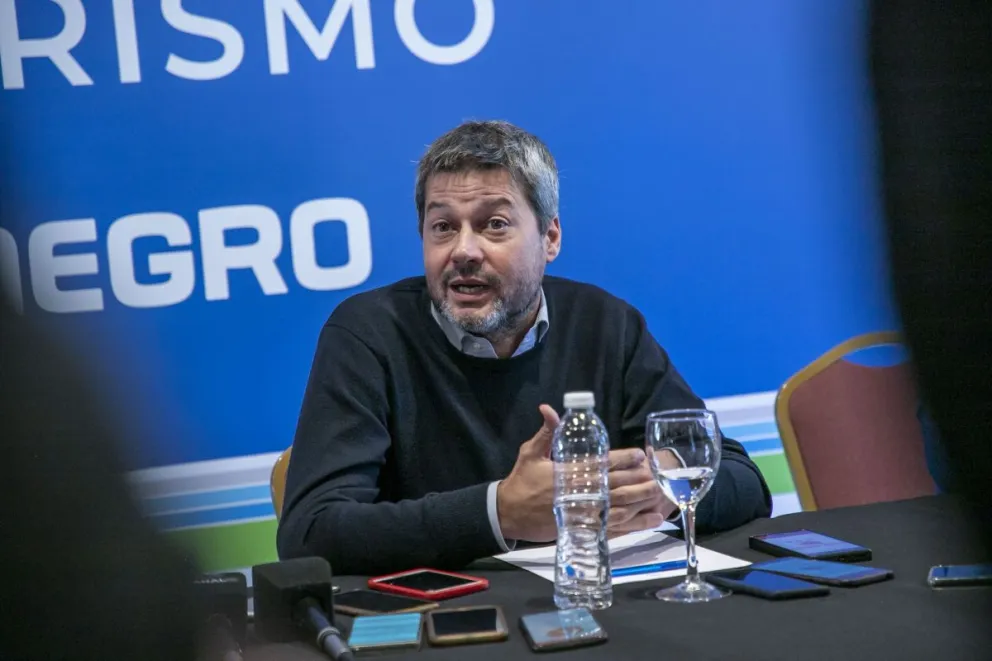 Lammens: "El Turismo lidera la creación de empleo y enero registró récord en vuelos de cabotaje"