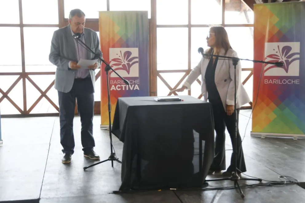 Juró Karina Chueri como Secretaria Legal y Técnica del Municipio