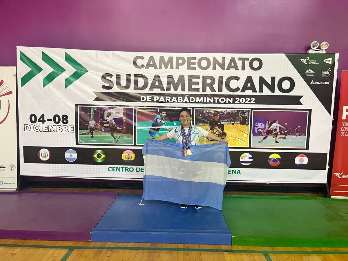 Peña a beneficio de la deportista Karina Loyola