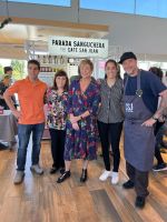 Axion y Café San Juan abrieron la "Parada Sanguchera" en Dina Huapi