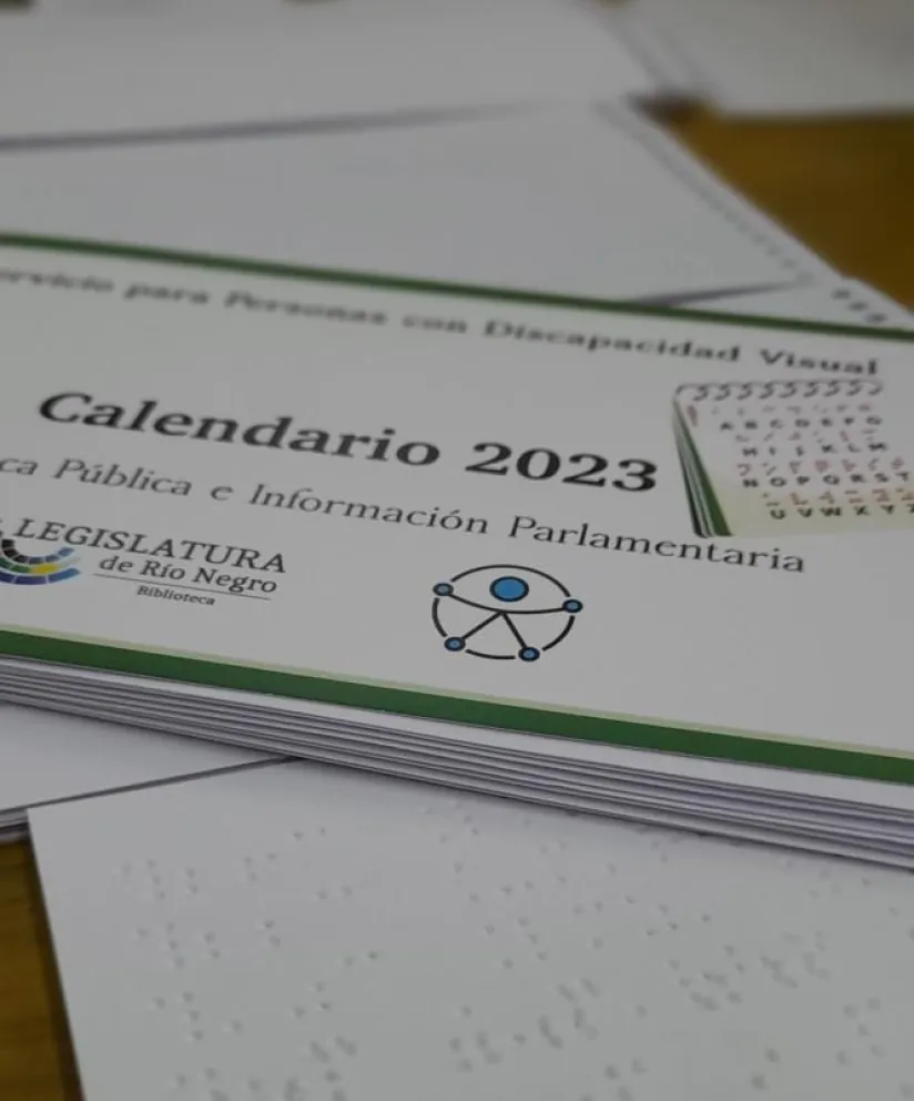 La Legislatura entrega calendarios en Braille en forma gratuita