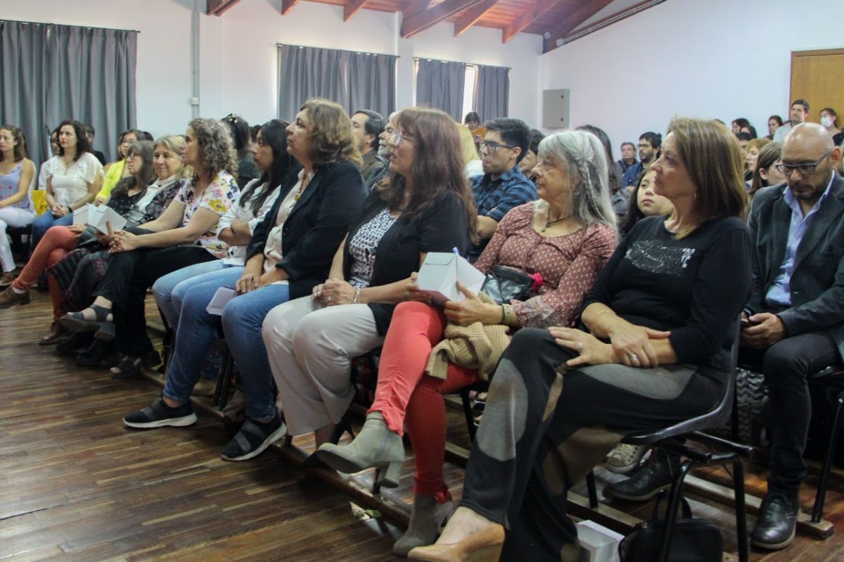 UNCo Bariloche: 30 graduados recibieron su título