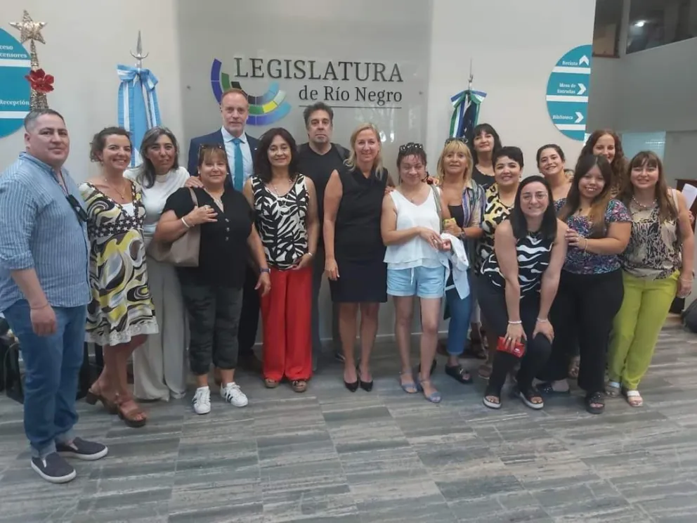 Los Trabajadores Sociales tienen su ley