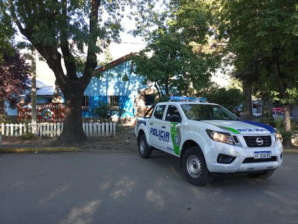 El Bolsón: rescatan a niña que estaba encerrada, sola y sin comida