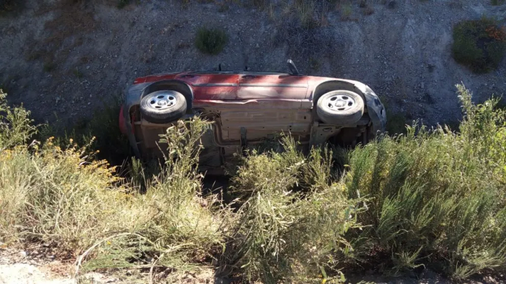 Vuelco sin heridos en Circunvalación 