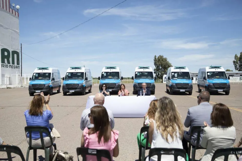 La Provincia suma nuevas ambulancias para los hospitales
