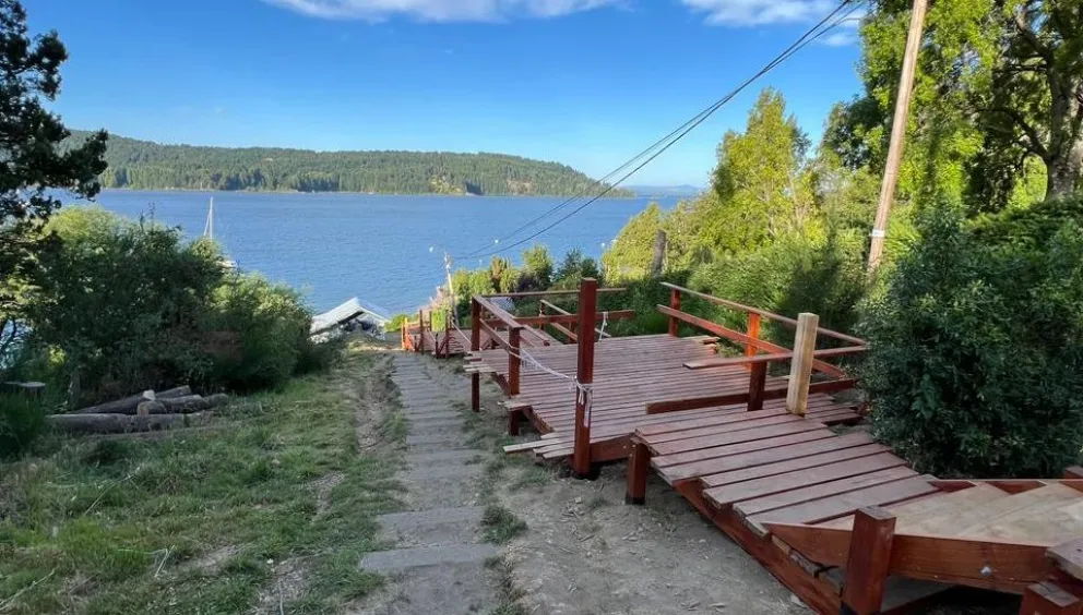 Avanza la obra de la renovada bajada al lago en el kilómetro 13