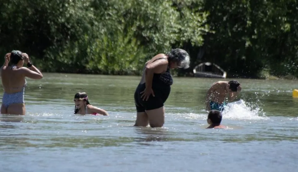 Neuquén: la ola de calor saturó el servicio del hospital provincial