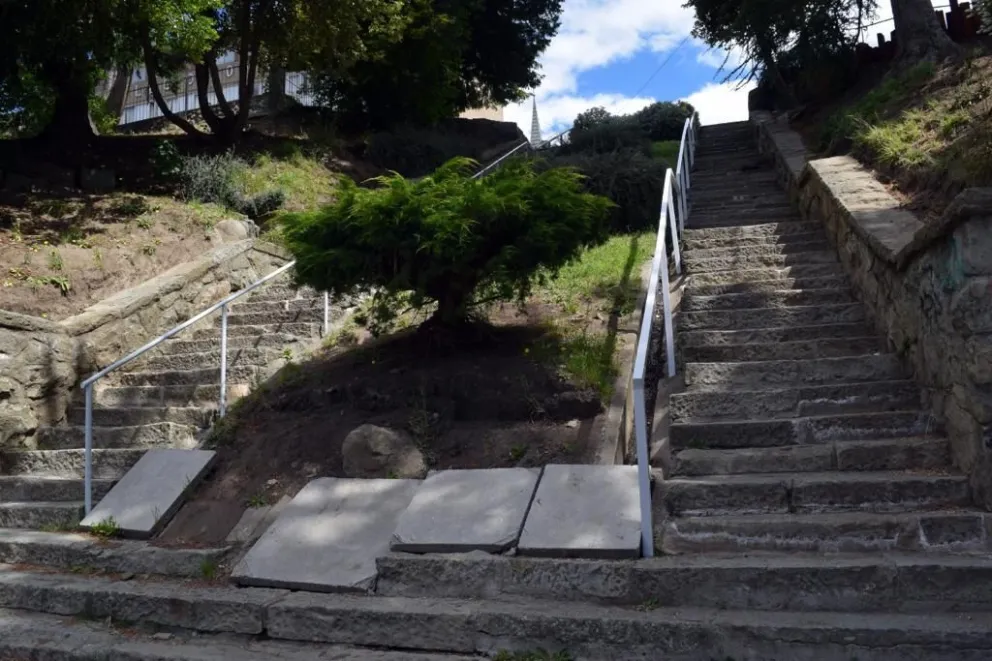 Renuevan y reconvierten las escaleras de Beschtedt, Palacios y Frey en paseos familiares