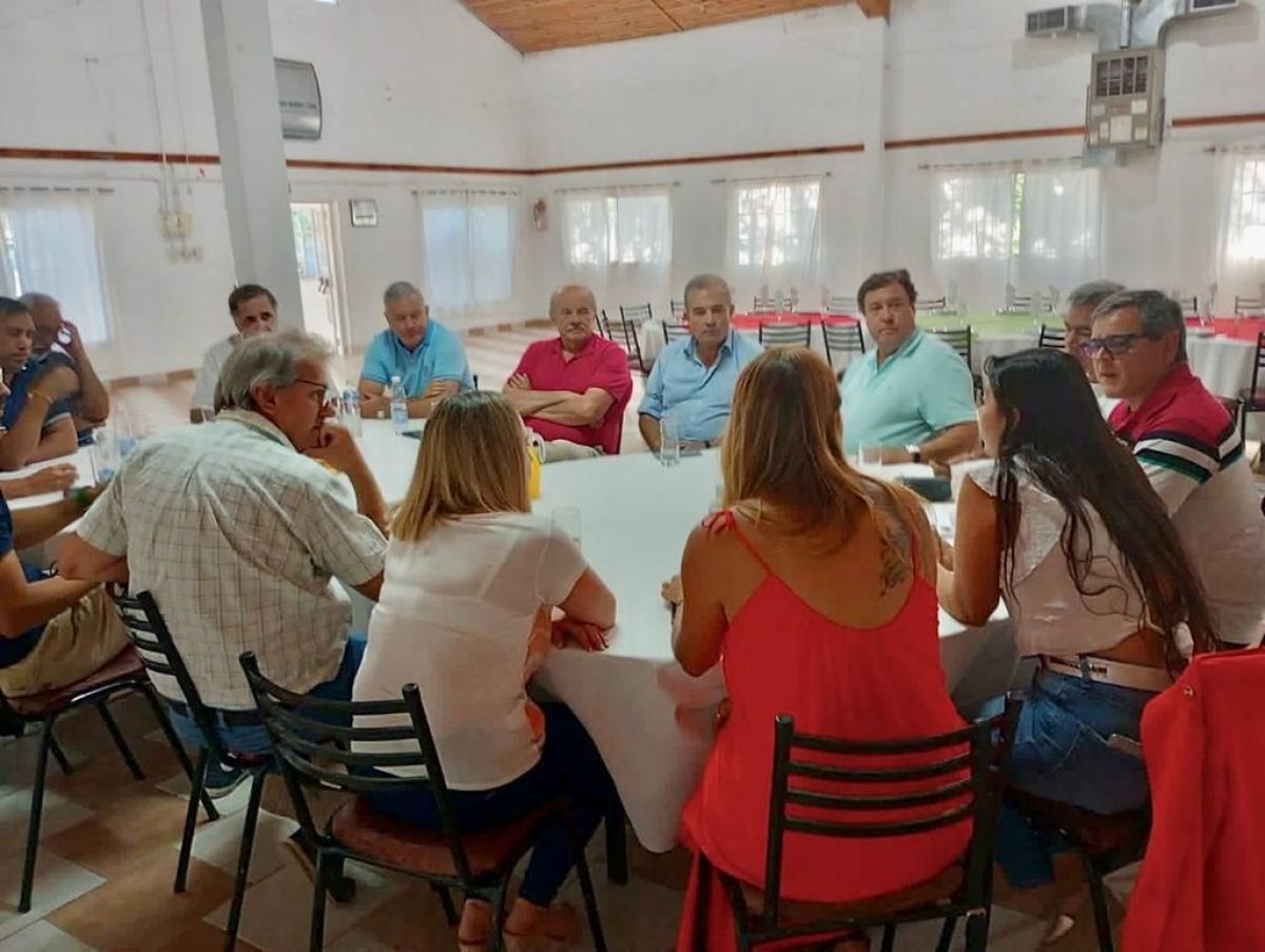 Juntos Somos Río Negro y la UCR avanzan en un gran acuerdo provincial