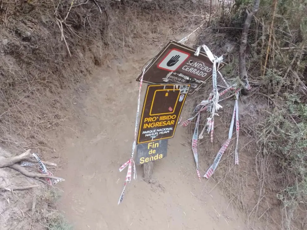 Basura, carteles vandalizados y acampes no habilitados en el Parque Nahuel Huapi