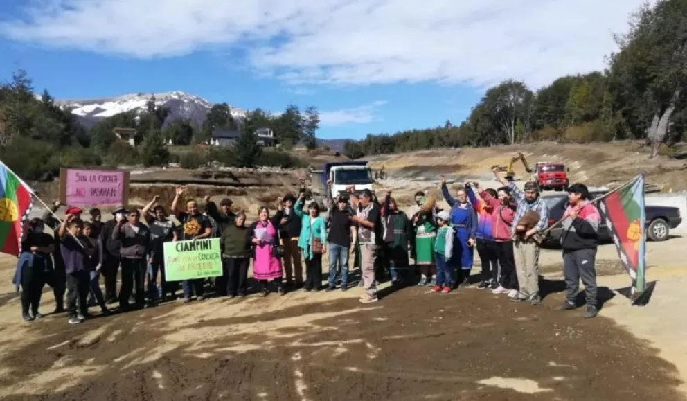 Villa La Angostura: Una comunidad mapuche impidió el avance de la nueva Circunvalación