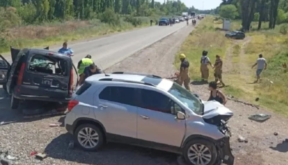 Una pareja barilochense murió en un choque frontal en Picún Leufú