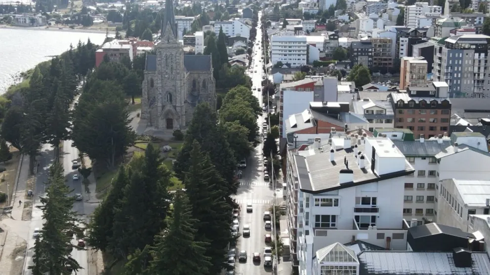 Desde este miércoles, se duplican los boxes de estacionamiento y cambia la circulación en el centro
