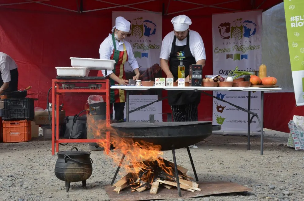 Continúa la inscripción de cocineros y cocineras al Registro Provincial