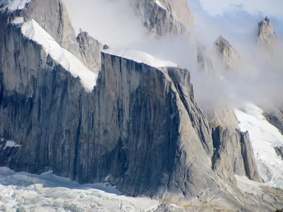 Un médico barilochense perdió la vida mientras escalaba en El Chaltén