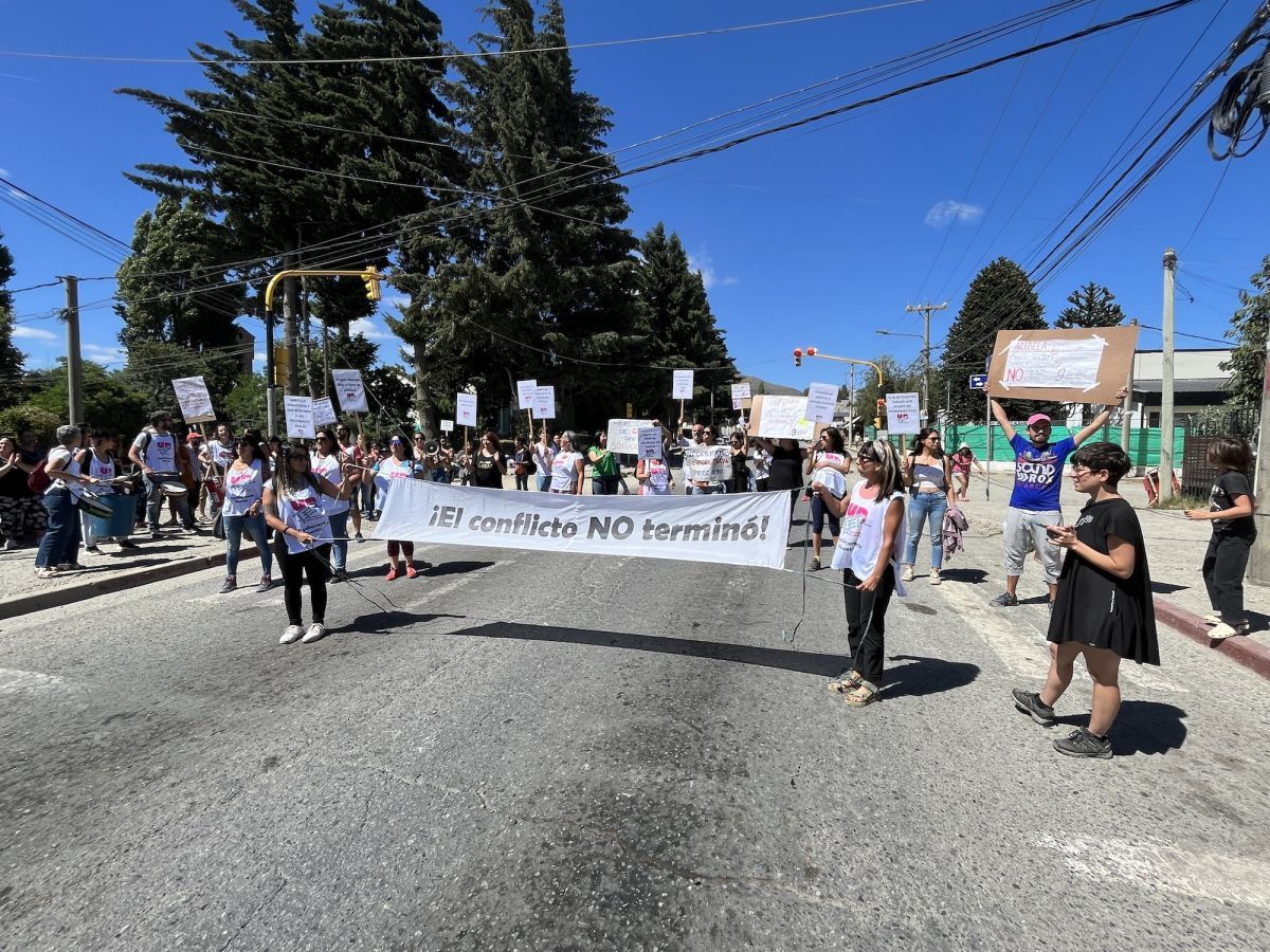 Unter protestó en las calles por definiciones en la paritaria