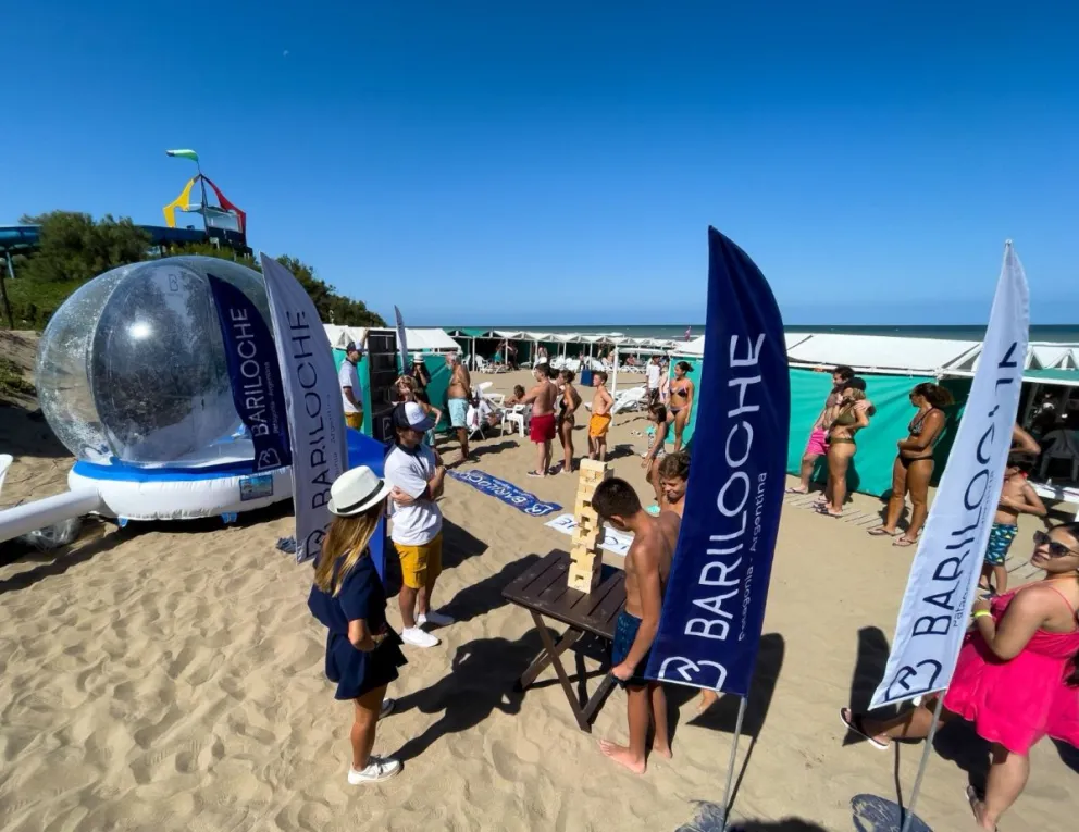 Bariloche se promocionó en las playas de Pinamar