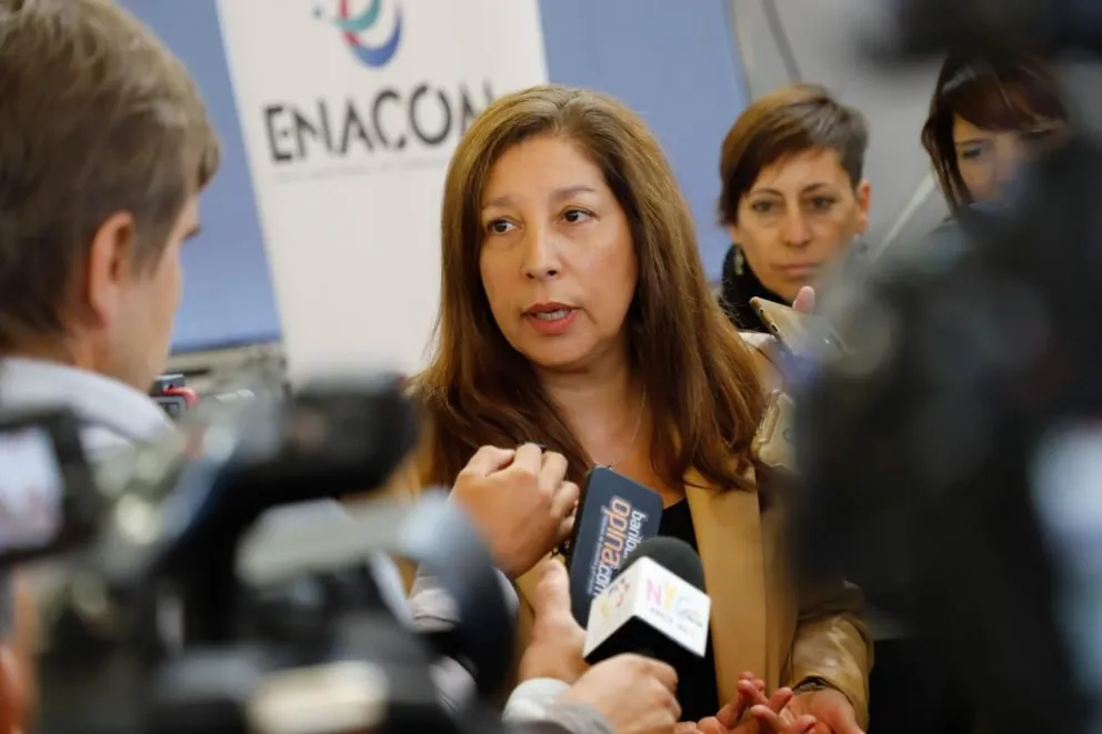 Carreras cuestionó a Nación por proponer volver a construir viviendas en el predio desalojado en Mascardi