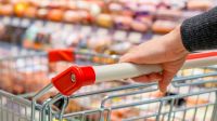 Los alimentos y bebidas siguen presionando la inflación de mayo